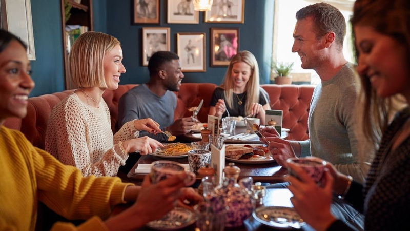 Tại sao tôm hùm là loại hải sản cao cấp? Ăn nhiều có tốt không? 3