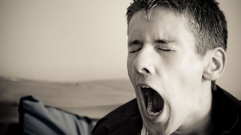 Tại sao uống thuốc cảm cúm gây buồn ngủ 1