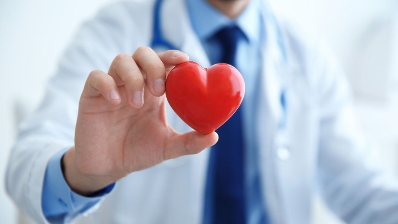 Chèn ép tim có thể tiến triển thành tình trạng rối loạn huyết động đe dọa tính mạng