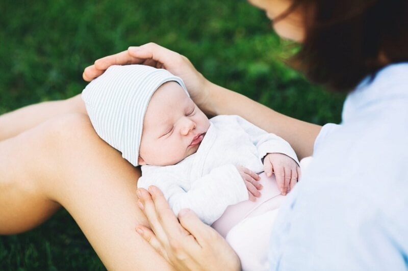 6 mẹo giải nhiệt hiệu quả cho trẻ sơ sinh vào mùa hè 4