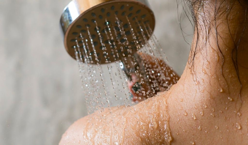 Tắm nước lạnh có tác dụng gì? Lưu ý khi tắm nước lạnh 1