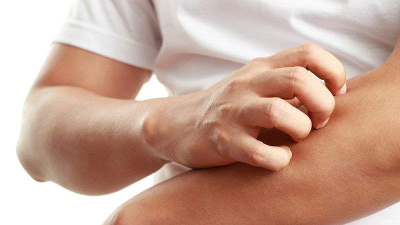 Tắm nước nóng bị ngứa, nguyên nhân do đâu?1
