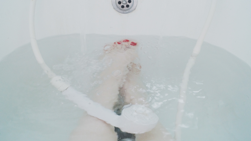 Tắm nước nóng bị ngứa, nguyên nhân do đâu?2