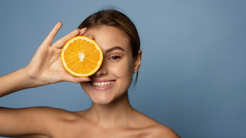 Vitamin C có tác dụng gì? Cách bổ sung vitamin C hiệu quả với cơ thể người 2