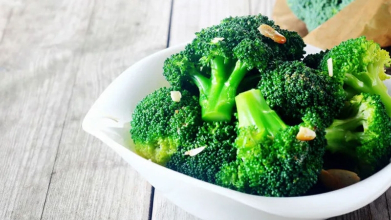 Tăng cường độ đàn hồi da với serum vitamin E và vitamin C 2