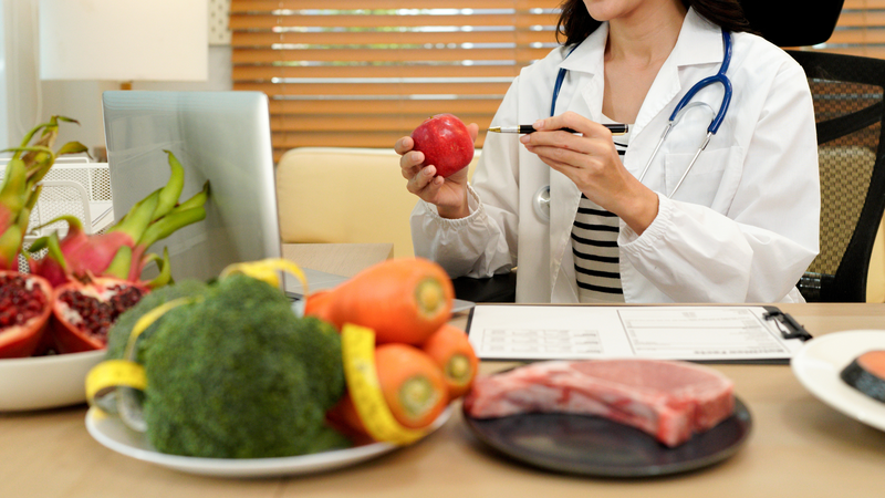 Thay đổi lối sống là nền tảng quan trọng trong điều trị tăng huyết áp độ 1