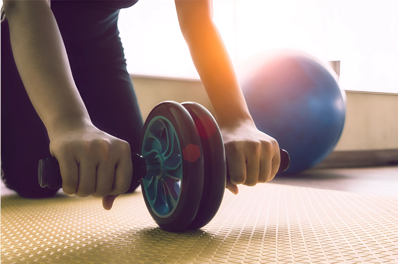 Tập bụng với con lăn mang lại lợi ích gì cho sức khỏe? 2