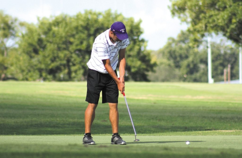 Tập golf bị đau tay do không quen với cường độ tập luyện&nbsp;4