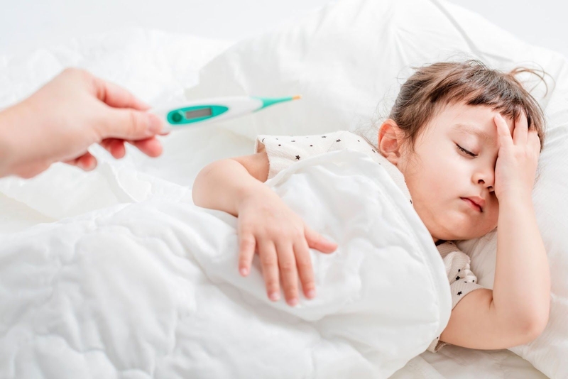 Hết sốt là một trong những dấu hiệu cho thấy bệnh đang thuyên giảm dần