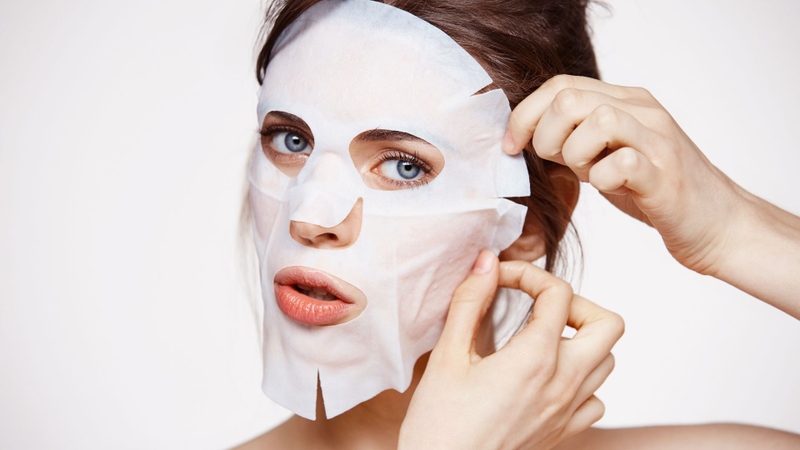 Sau khi tẩy tế bào chết xong nên đắp mặt nạ gì là câu hỏi thắc mắc của nhiều người