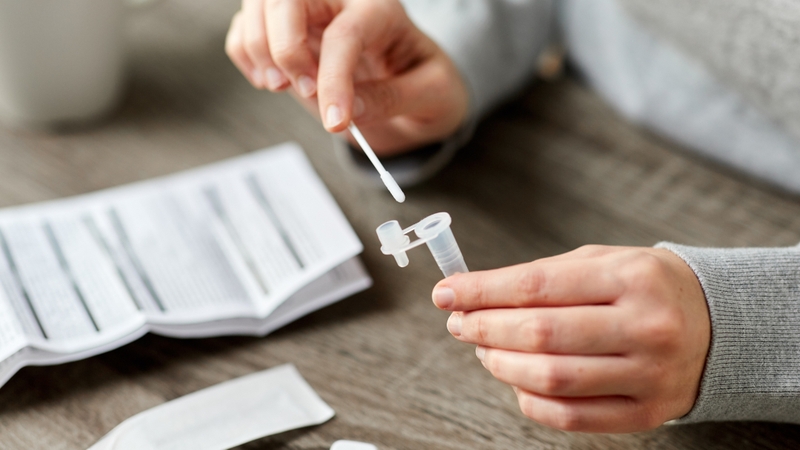 Một số đối tượng có thể gặp khó khăn khi tự lấy mẫu và thực hiện test