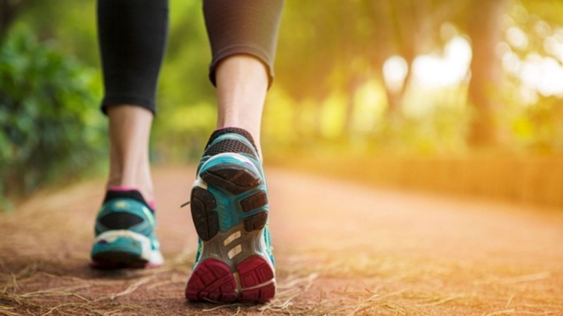 Thắc mắc: Đi bộ giảm bao nhiêu calo? Đi bộ cần chú ý điều gì để không gây hại cho sức khỏe? 2