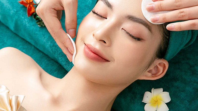 Thắc mắc không của riêng ai: Massage mặt hằng ngày có tốt không? 3