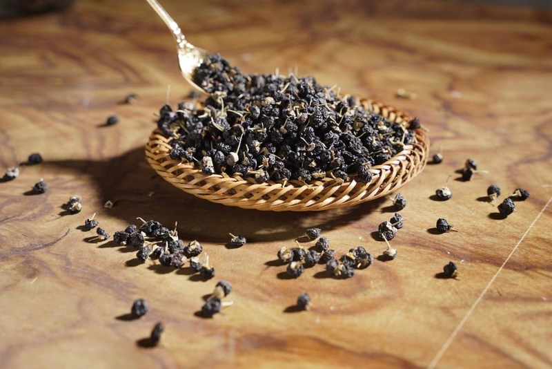 Thắc mắc: Những ai không nên dùng hắc kỷ tử? 3