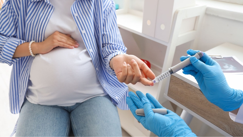 Xét nghiệm NIPT an toàn với mẹ bầu