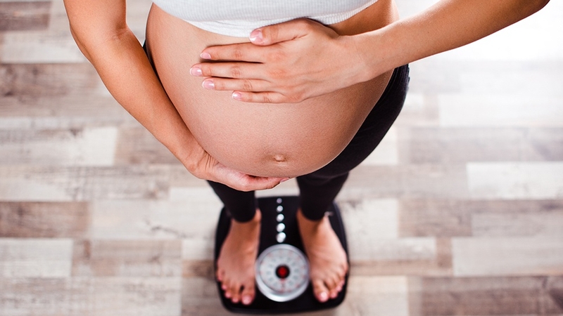 Thai 22 tuần mẹ tăng bao nhiêu kg là chuẩn khoa học? 1