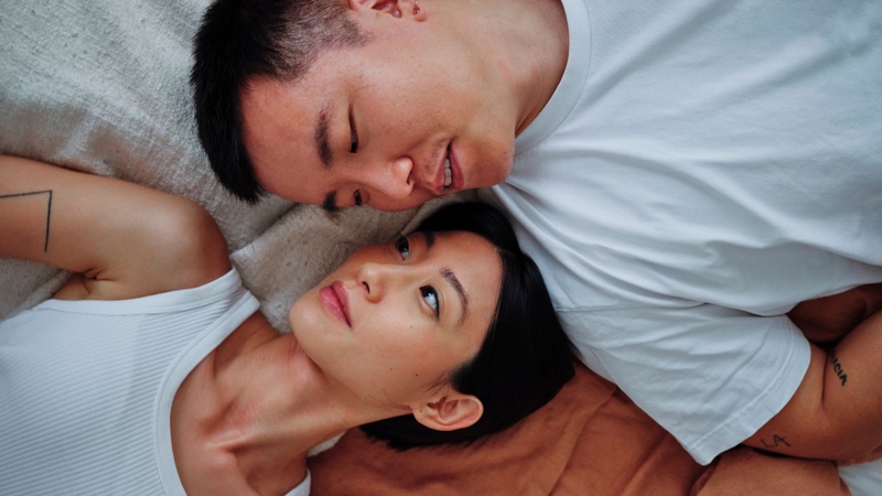 Thái độ của đàn ông sau khi quan hệ​ thể hiện điều gì? Giải mã bí mật phái mạnh 3