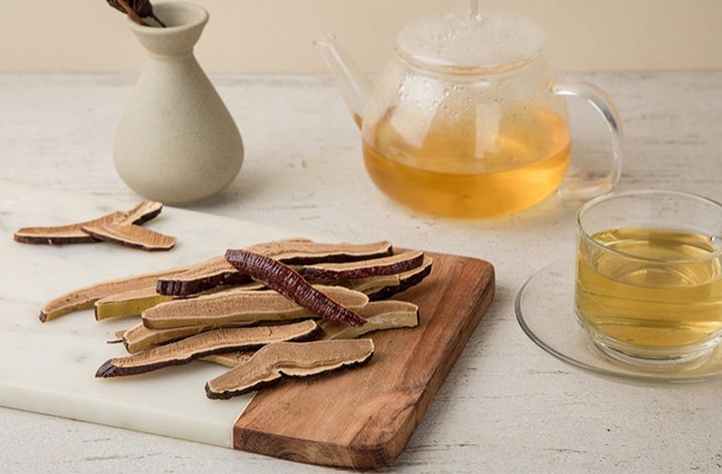 cach-che-bien-nam-linh-chi-kho-thom-ngon-bo-duong-1