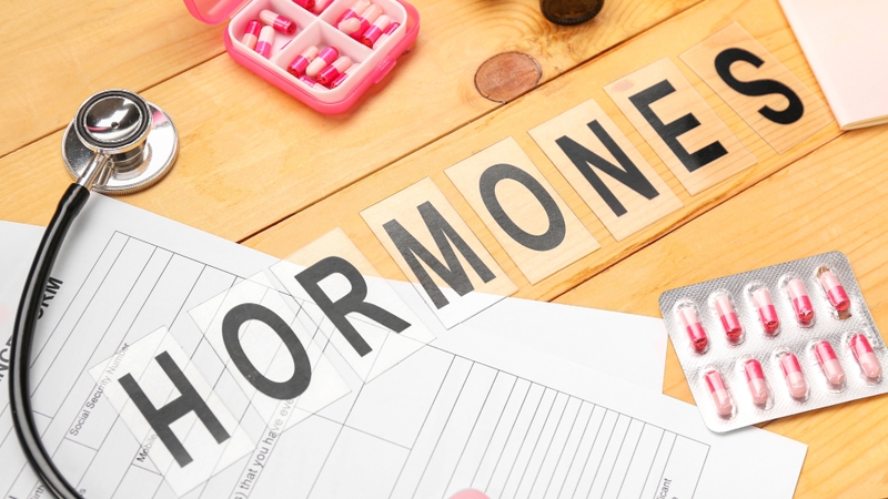 Sự mất cân bằng hormone có thể ảnh hưởng đến khả năng giữ thai