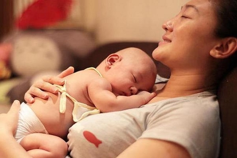 me-sinh-mo-co-nen-nam-than-khong-tai-sao-1