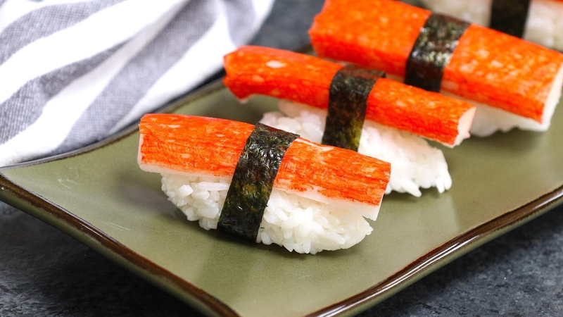 Thanh cua là gì? Lợi ích và nguy cơ tiềm ẩn đối với sức khỏe khi sử dụng thanh cua 3