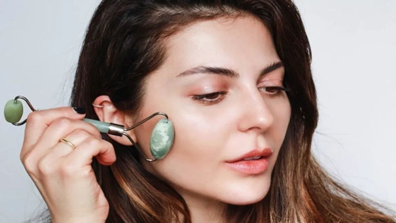 Thanh lăn massage mặt: Cách sử dụng như thế nào cho khoa học? 2