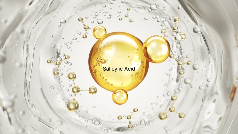 Salicylic Acid (BHA) thường được sử dụng trong các sản phẩm trị mụn và tẩy tế bào chết