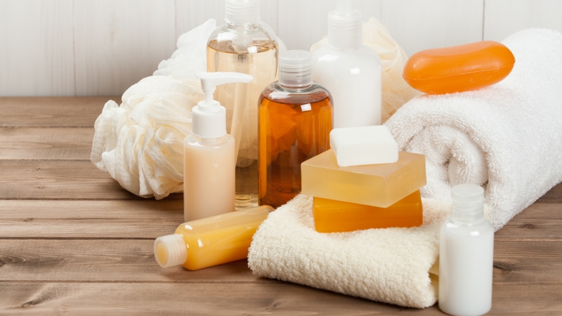 Thành phần sữa tắm​: Cách đọc và lựa chọn sữa tắm an toàn cho bé 2