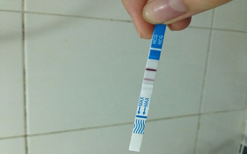 hinh-que-thu-co-thai-va-khong-co-thai-3