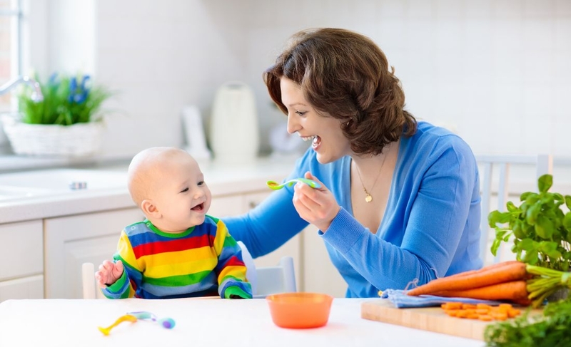 Gợi ý cách xây dựng thực đơn cho bé 9 tháng ăn dặm 1