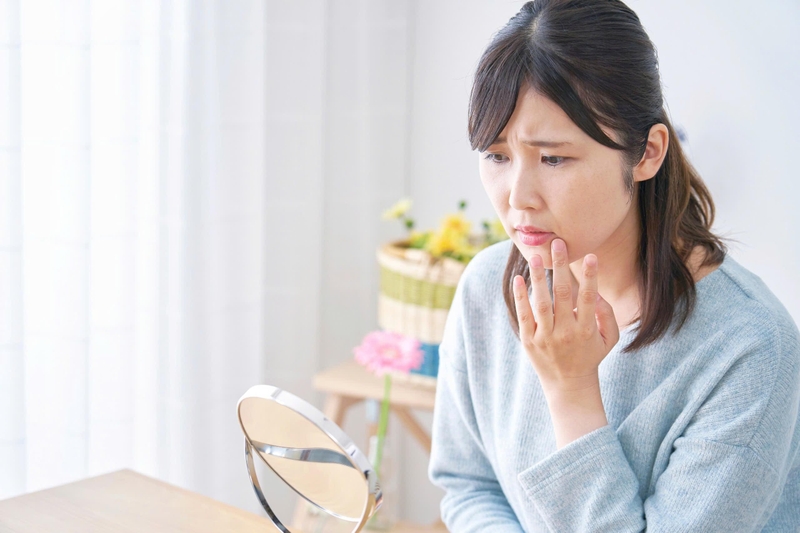 Thay đổi nội tiết cũng có thể kích thích cơn thèm ăn chua