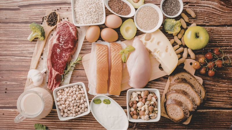 Duy trì chế độ dinh dưỡng đầy đủ và cân bằng dưỡng chất