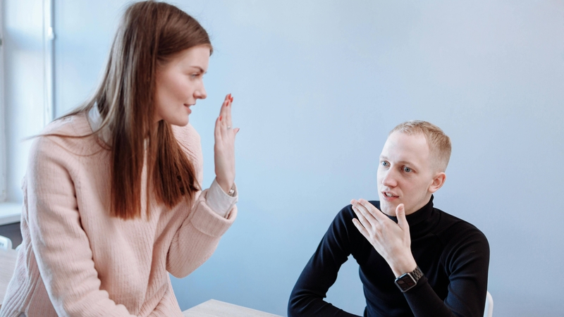 Thiện cảm là gì? Đó là phản ứng cảm xúc ban đầu mang tính chủ quan