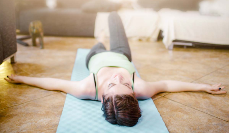 Thiền nằm trước khi ngủ đem lại những lợi ích gì? Hướng dẫn cách thiền nằm 2