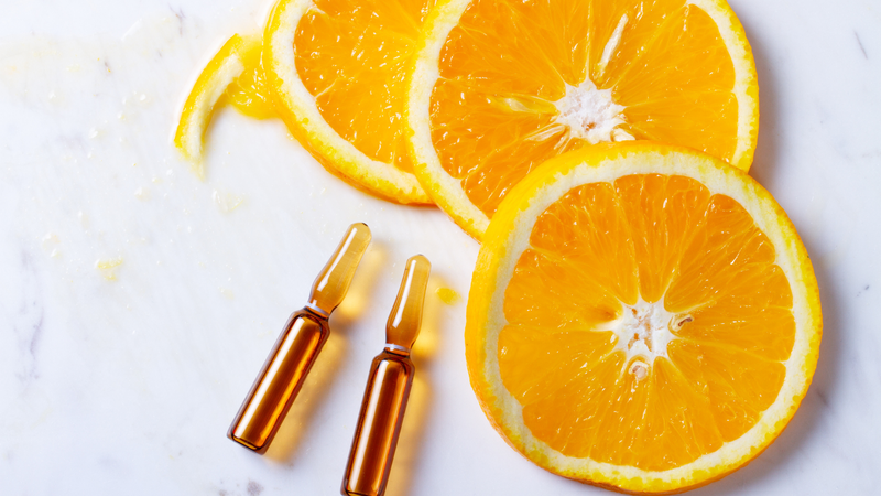 Vitamin C giúp cơ thể hấp thu sắt từ thực vật hiệu quả hơn