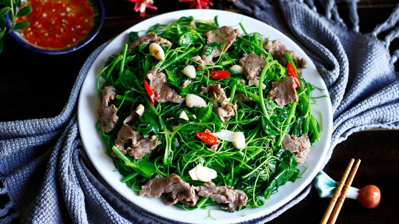 Thịt bò hợp với rau gì&nbsp;là thắc mắc của nhiều người nội trợ