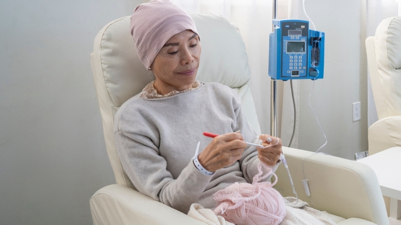 Thời điểm bắt đầu hóa trị phụ thuộc vào bệnh học và tình trạng lâm sàng của từng bệnh nhân