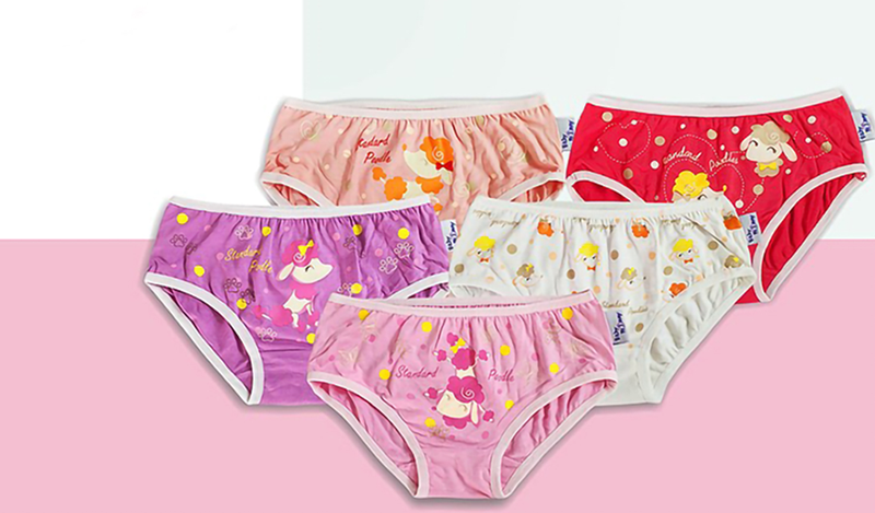 Các mẹ nên chọn cho bé những thương hiệu quần lót uy tín