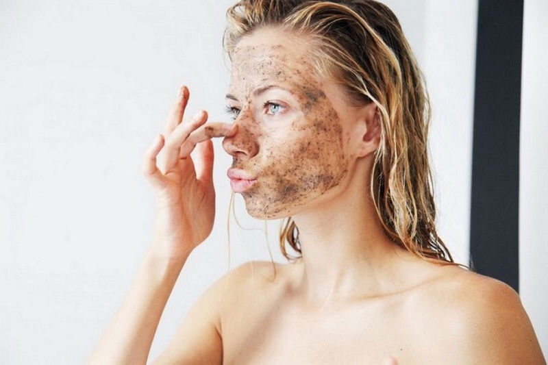 10 thói quen gây hại da là thủ phạm hàng đầu khiến bạn già đi 2