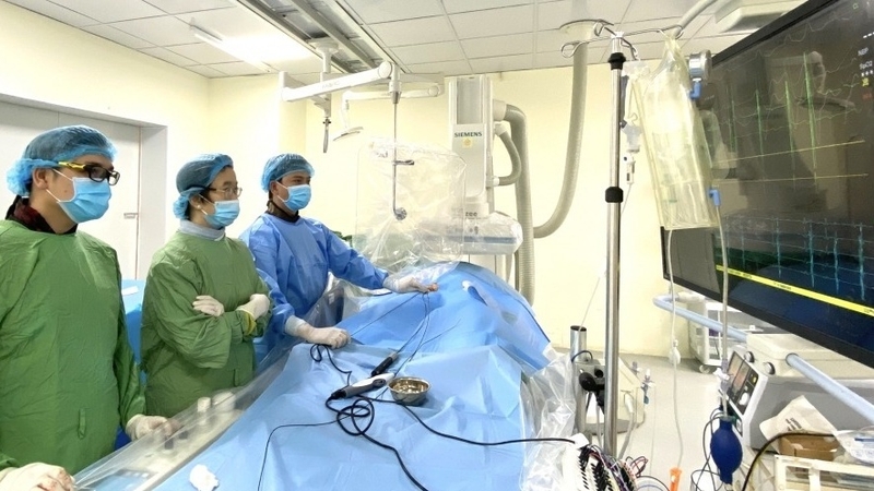 thu-thuat-cat-dot-trong-dieu-tri-cac-tinh-trang-suc-khoe 1.jpg