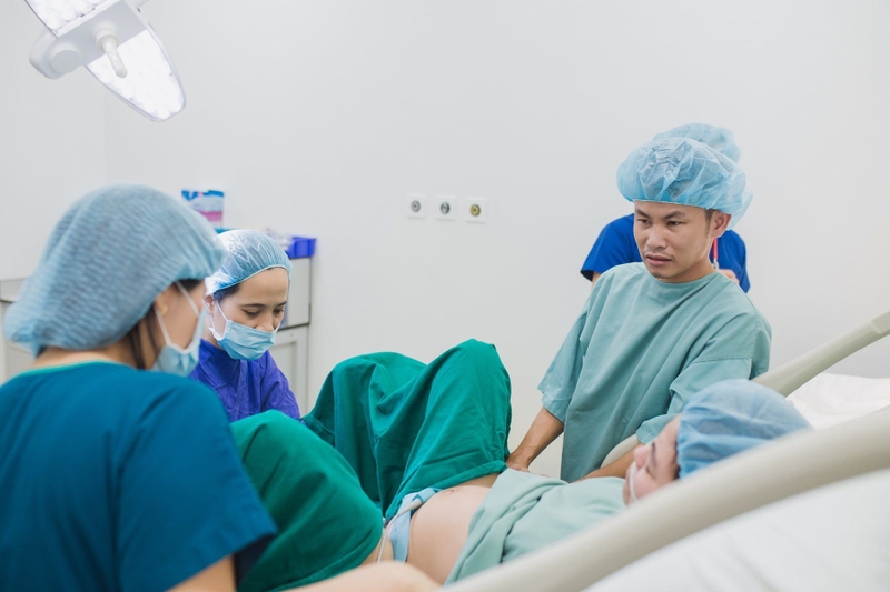 Thủ thuật sản khoa: Nghiệm pháp lọt ngôi chỏm -2