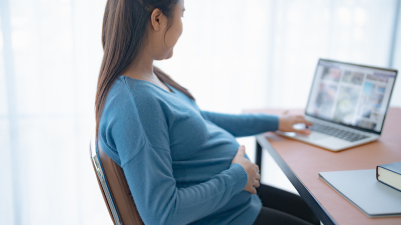 Nếu cả 2 người khỏe mạnh thì việc thụ tinh tự nhiên sẽ lý tưởng hơn