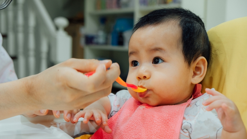 Thực đơn ăn dặm cho bé 7 tháng 2