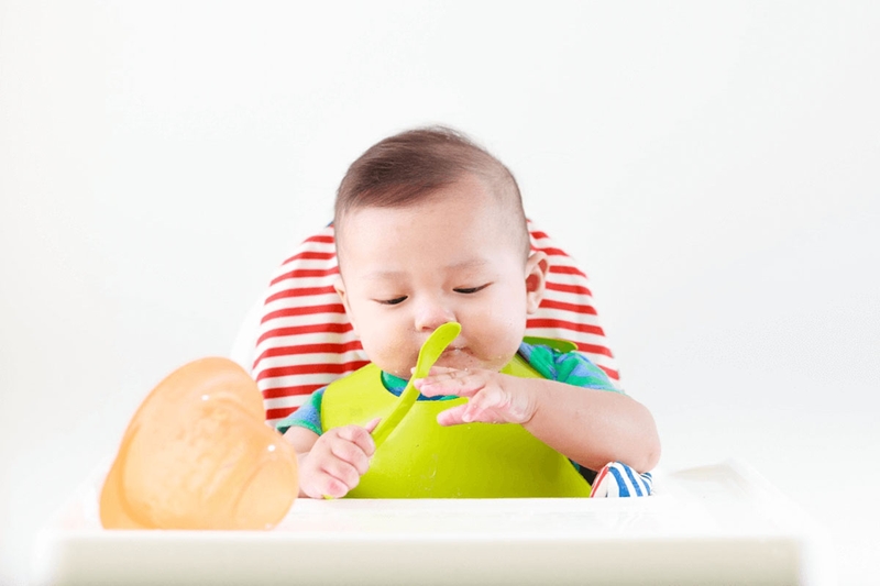 Thực đơn ăn dặm cho bé 9 tháng