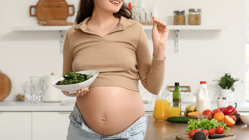 Thực đơn cho bà bầu bị tiểu đường thai kỳ cần đảm bảo đầy đủ và cân đối dưỡng chất