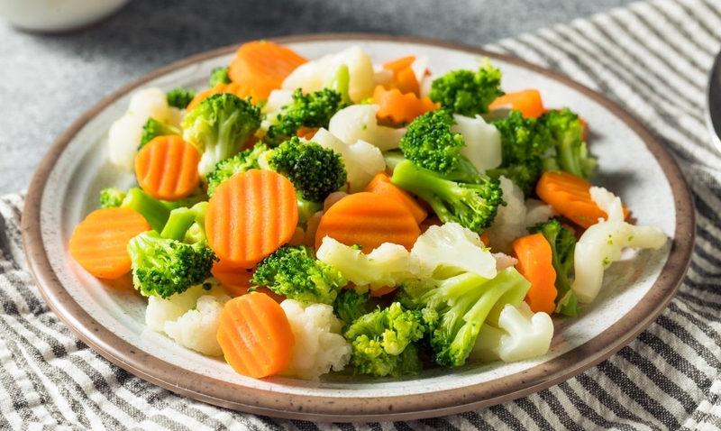 Thực đơn giảm cân bằng rau củ quả luộc: Lợi ích và cách áp dụng 2