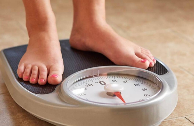 Thức khuya có sụt cân không? Ảnh hưởng của việc thức khuya đối với sức khỏe 2