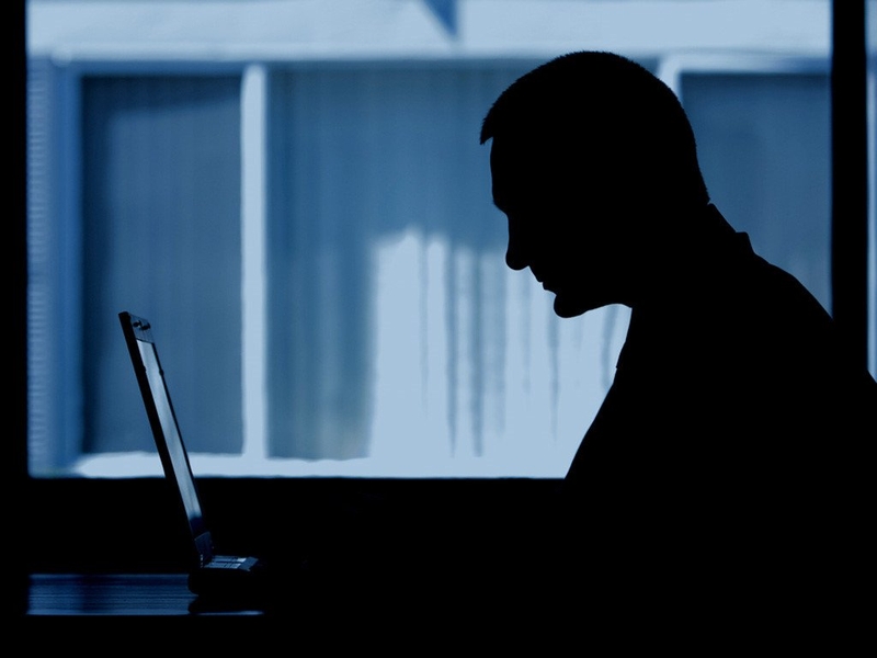 Thức khuya có ảnh hưởng đến việc yếu sinh lý hay không