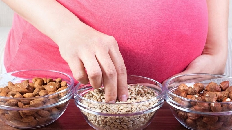 Thực phẩm giàu axit folic cho mẹ bầu: Lựa chọn tốt nhất cho sức khỏe mẹ và bé 2