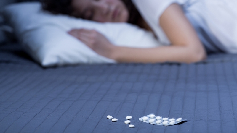 Thuốc ngủ và thuốc an thần là nhóm thuốc có tác dụng trực tiếp lên hệ thần kinh trung ương